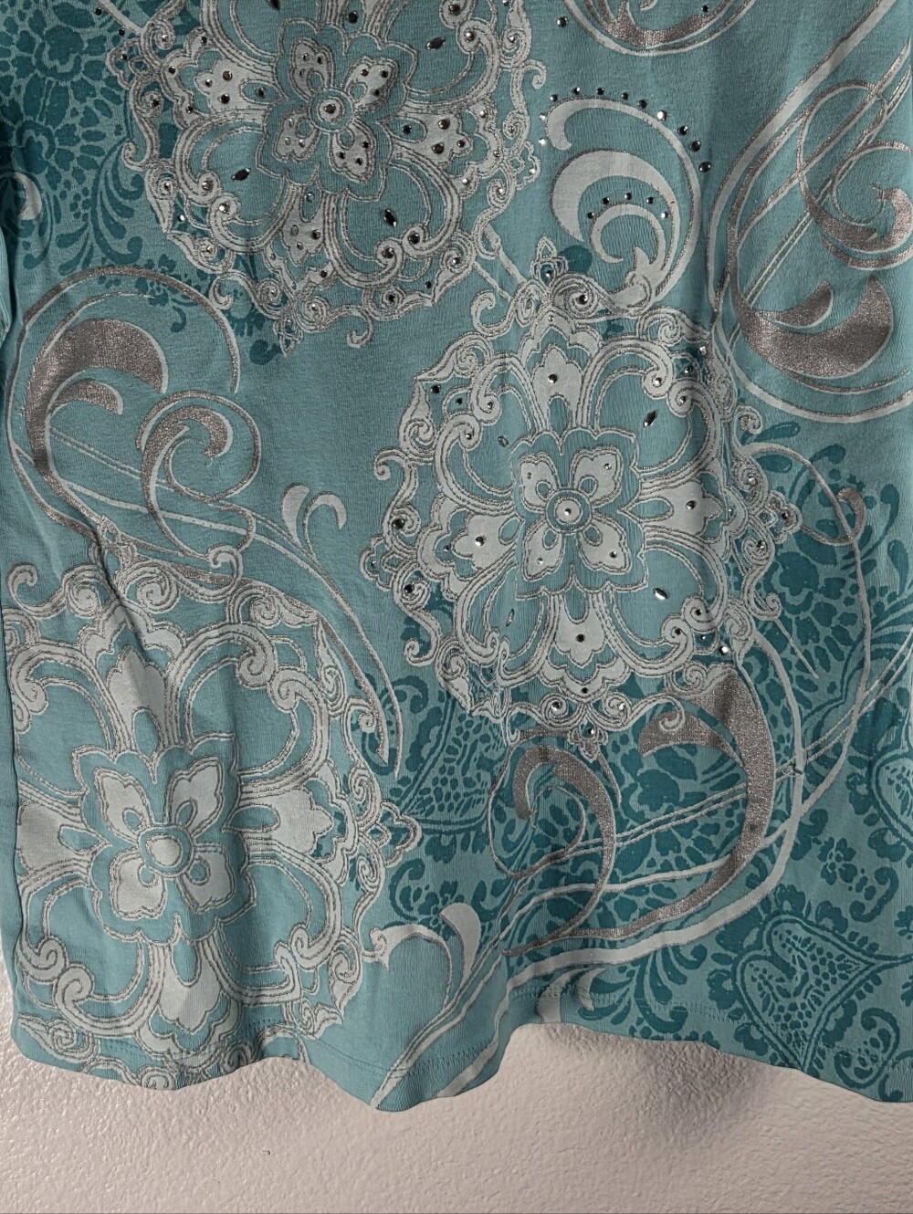 Karen Scott Women's Size PL Aqua Floral Embellished Short-Sleeve Tee - Picture 3 of 7